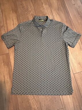 Murano Heather Gray Performance Polo with Black Diamond Print